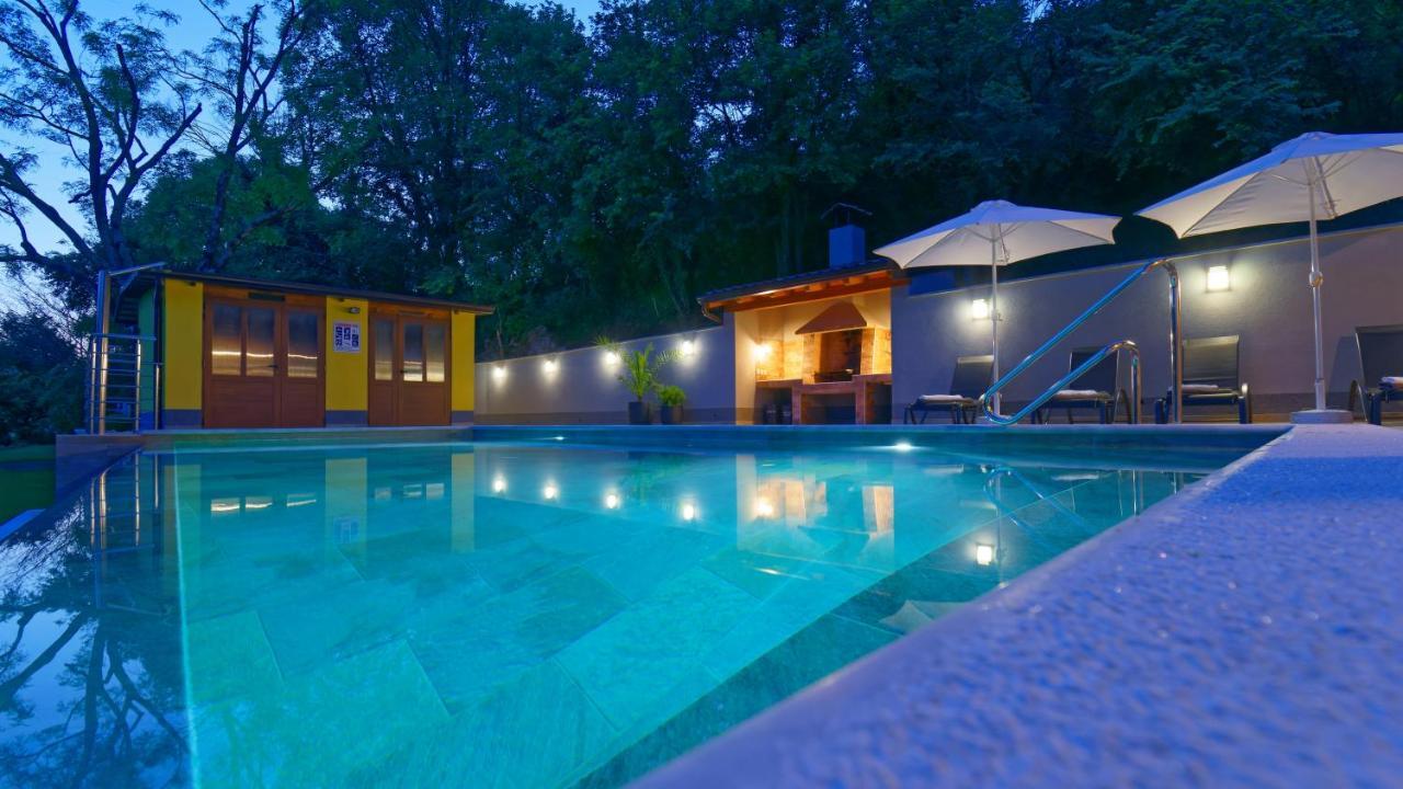 Casa Valla By Rent Istria 부젯 외부 사진